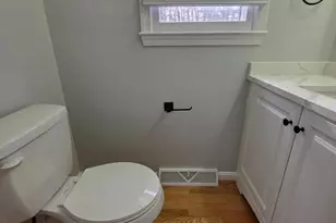 22450 Greenview Ct, Great Mills, MD 20634 - Photo 9