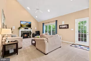 22388 Deerpath Ct, Great Mills, MD 20634 - Photo 9