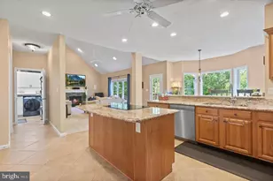 22388 Deerpath Ct, Great Mills, MD 20634 - Photo 5