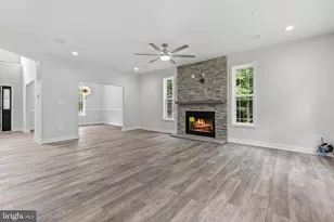 24850 Peaceful View Way Ct, Hollywood, MD 20636 - Photo 11