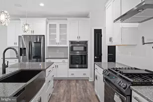 24850 Peaceful View Way Ct, Hollywood, MD 20636 - Photo 17