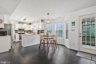 23104 Sweetbay Ln, California, MD 20619 - Photo 5