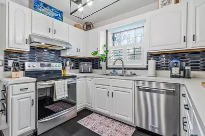 23104 Sweetbay Lane, California, MD 20619 - Photo 5