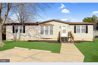 45908 S Springsteen Court S, California, MD 20619 - Photo 43