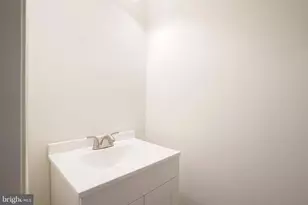 45630 Catalina Ln, California, MD 20619 - Photo 31