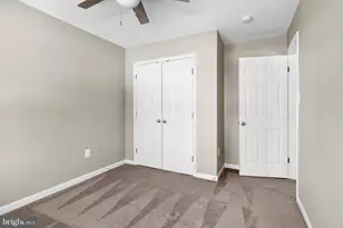 45630 Catalina Ln, California, MD 20619 - Photo 19