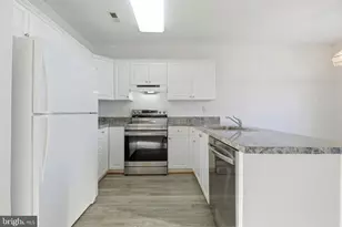 48407 Surfside Dr, Lexington Park, MD 20653 - Photo 5