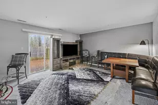 45270 Woodstown Way, California, MD 20619 - Photo 5