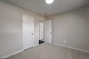 39800 Daniel Cir, Mechanicsville, MD 20659 - Photo 17