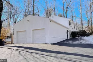 39800 Daniel Cir, Mechanicsville, MD 20659 - Photo 3