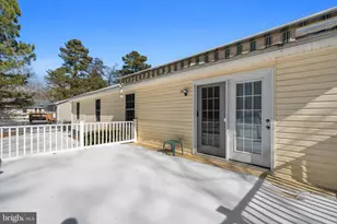 22397 Sandra Ln, California, MD 20619 - Photo 19