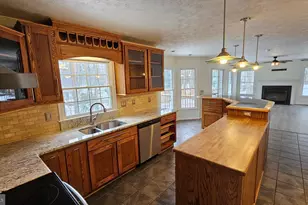 23188 Cherry Hill Ct, California, MD 20619 - Photo 3