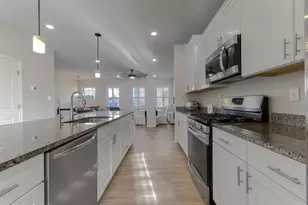 23856 Myrtle Glen Way, California, MD 20619 - Photo 5