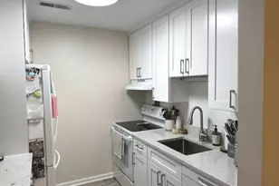 23250 Chestnut Oak Ct, California, MD 20619 - Photo 5