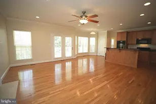 23422 Camellia Ct, California, MD 20619 - Photo 17