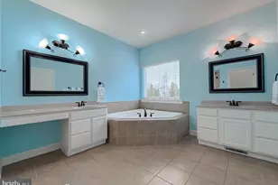 22884 Thornbury Dr, Hollywood, MD 20636 - Photo 17