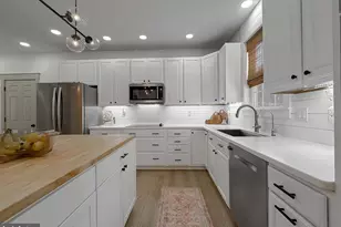 23185 Pembrook Dr, Hollywood, MD 20636 - Photo 13