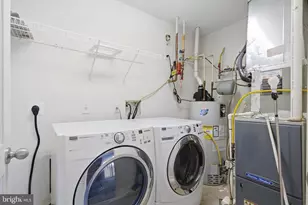 45425 Monterey Ln, California, MD 20619 - Photo 11