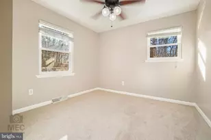 25934 Hill Top Ct, Mechanicsville, MD 20659 - Photo 7