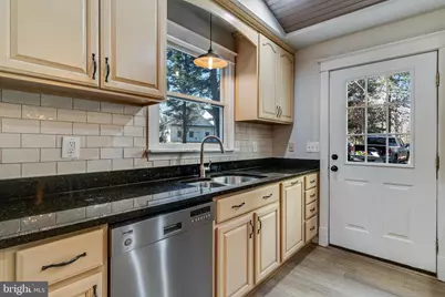 28055 Old Village Road, Mechanicsville, MD 20659 - Photo 9