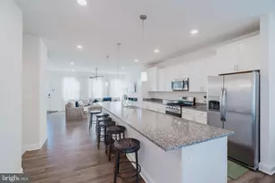 45397 Englewood Wy, California, MD 20619 - Photo 1