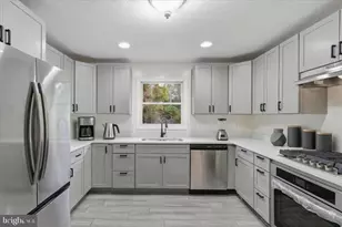 18448 Three Notch Rd, Lexington Park, MD 20653 - Photo 9