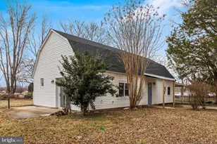 39084 Chaptico Rd, Mechanicsville, MD 20659 - Photo 3