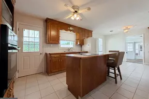 23230 Colton Point Rd, Avenue, MD 20609 - Photo 19