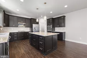 24018 Woodmore Dr, Hollywood, MD 20636 - Photo 15