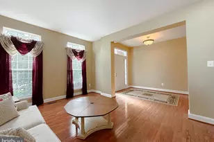 23423 Canna Ct, California, MD 20619 - Photo 9