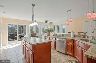 28760 Hancock Dr, Mechanicsville, MD 20659 - Photo 9