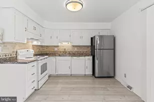 22424 Greenview Ct, Great Mills, MD 20634 - Photo 7