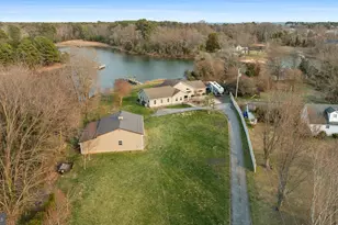 38150 Boatman Ln, Avenue, MD 20609 - Photo 3