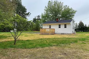 22129 Indian Bridge Rd, California, MD 20619 - Photo 17