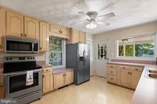 38085 Beach Rd, Coltons Point, MD 20626 - Photo 7