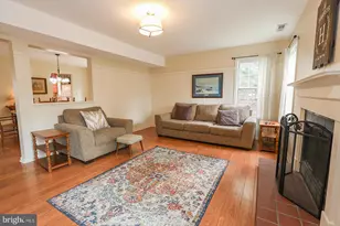 23256 Oak Crest Ln, California, MD 20619 - Photo 5