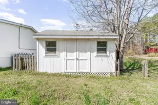 18690 St Jeromes Neck Rd, Dameron, MD 20628 - Photo 49