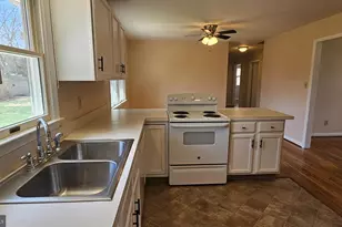 45031 Irvin St, Hollywood, MD 20636 - Photo 15