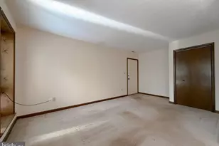 23240 Rosewood Ct, California, MD 20619 - Photo 5