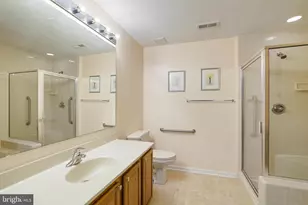 23140 Cobblestone Ln, California, MD 20619 - Photo 11