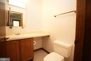 23239 Rosewood Ct, California, MD 20619 - Photo 15