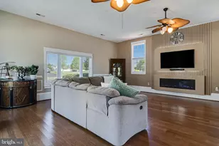 38425 Rooster Ln, Mechanicsville, MD 20659 - Photo 21