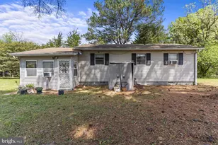 36031 Bay Dr, Chaptico, MD 20621 - Photo 15
