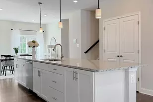 45484 Woodslea Wy, California, MD 20619 - Photo 7