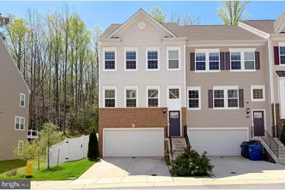 45484 Woodslea Way, California, MD 20619 - Photo 1