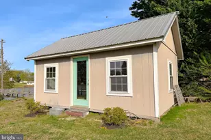 21225 Georges Ln, Avenue, MD 20609 - Photo 39