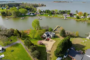 21225 Georges Ln, Avenue, MD 20609 - Photo 57