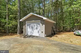 19211 Nelson Ct, Valley Lee, MD 20692 - Photo 9