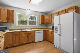 20166 Manor Dr, Park Hall, MD 20667 - Photo 11