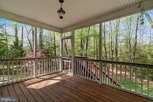23223 Sassafras Ln, California, MD 20619 - Photo 59